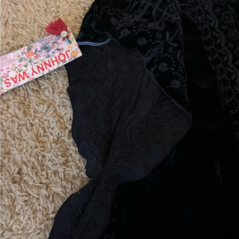 NWT Johnny Was Black Velvet Poncho Top with Floral Design - Picture 3 of 10